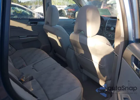 2010 Subaru Forester 2.5X Premium из США, поврежденный, VIN JF2SH6CC2AH731852